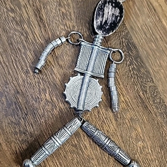 Vtg Mixed Metal Human Replica Carved Face Figure Pendant - Picture 7 of 11